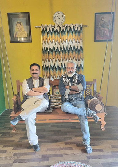 തൻവീർ ബലോചിക്കൊപ്പം