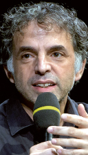 എറ്റ്‌ഗർ കരേറ്റ്‌