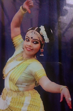 മോഹിനിയാട്ടം- ഉഷാകൃഷ്ണൻ